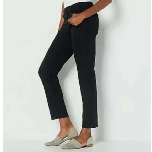 NYDJ Denim - NYDJ Black Slim Straight Ankle Jeans In Curves 360 Denim With Side Slits JB